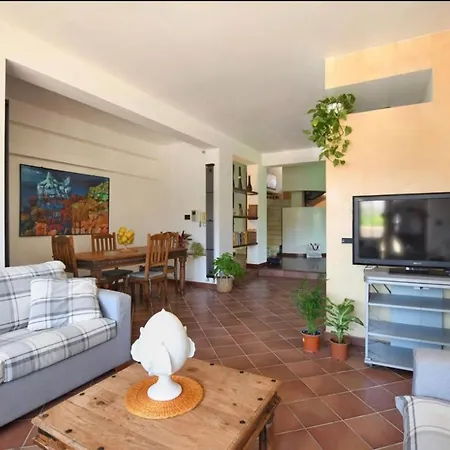 Villa Leone *